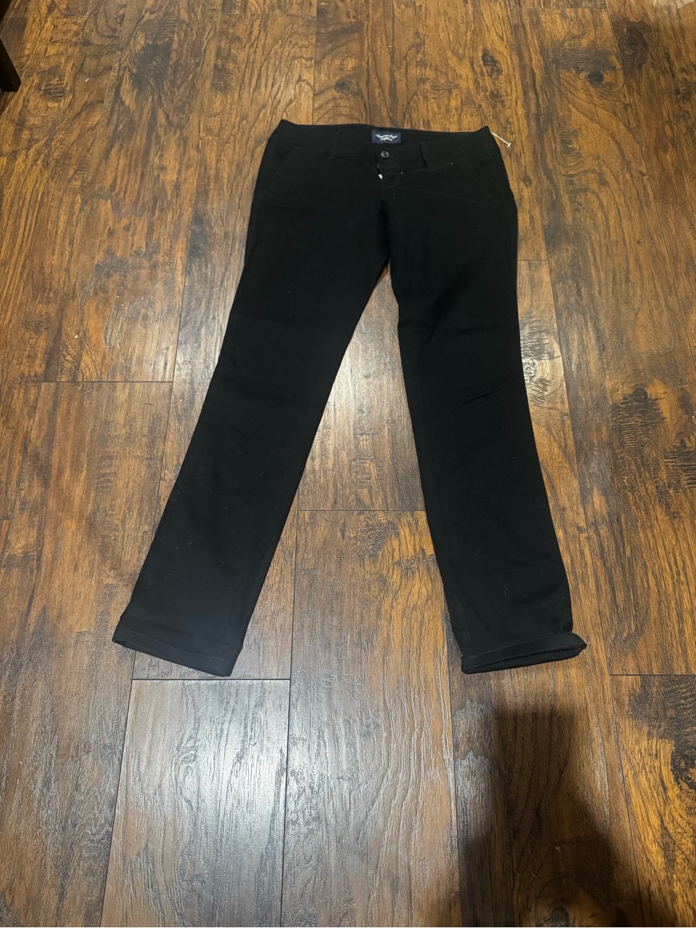 American Eagle Outfitters Black Straight-Leg Jeans